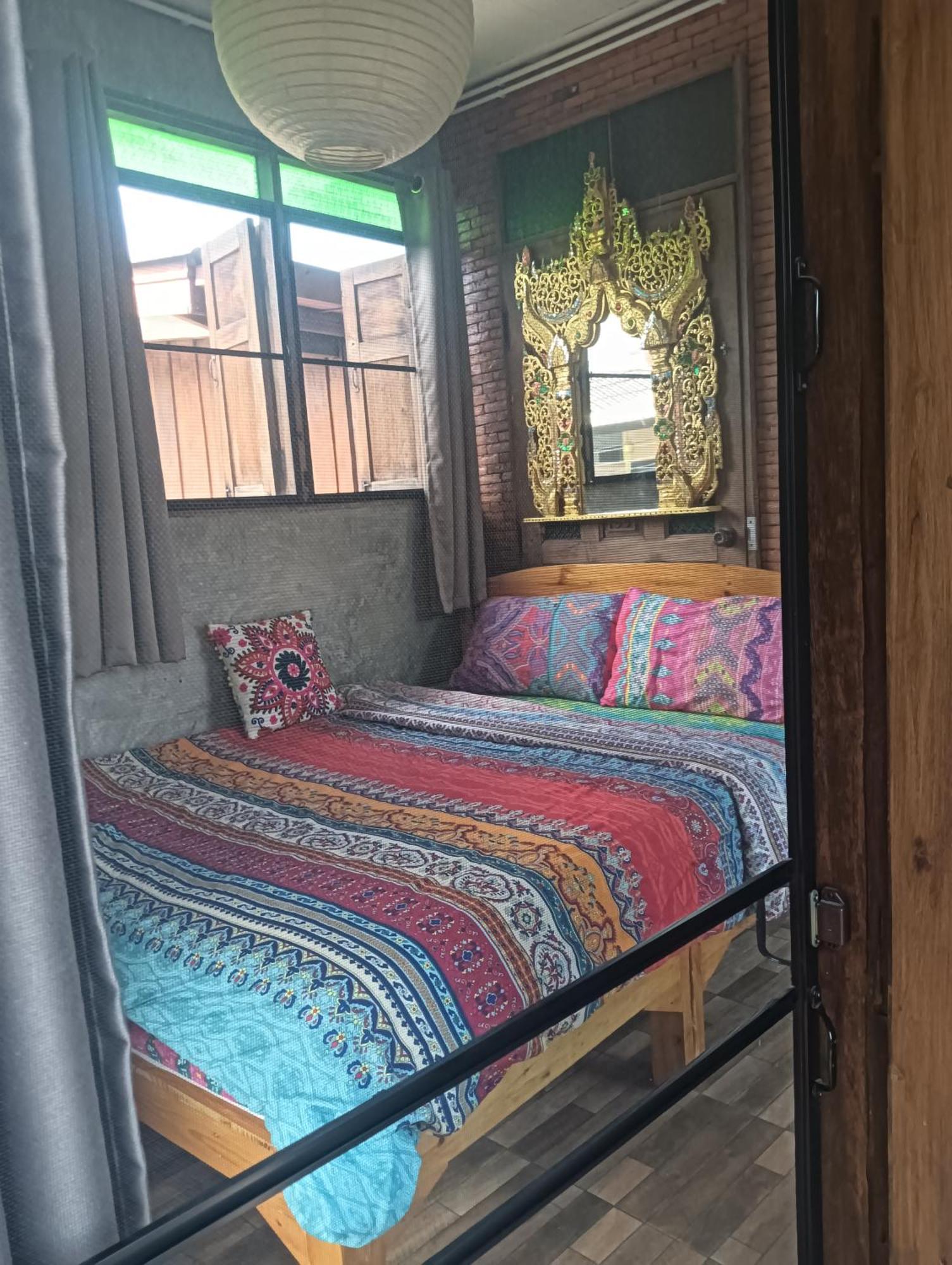 Huen Chiang Man (adults Only) Hostal